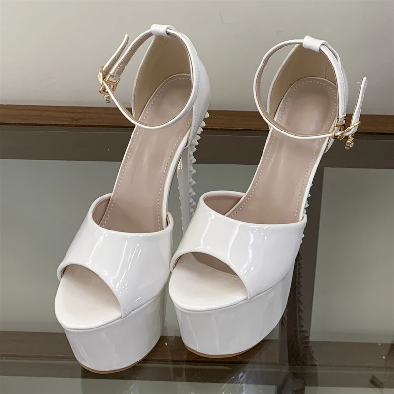 Eilyken Summer Sexy Extreme Stiletto High Heels Platform Women Sandals Fashion Buckle Strap Striptease Female Shoes
Eilyken Summer Sexy Extreme Stiletto High Heels Platform Women Sandals Fashion Buckle Strap Striptease Female Shoes