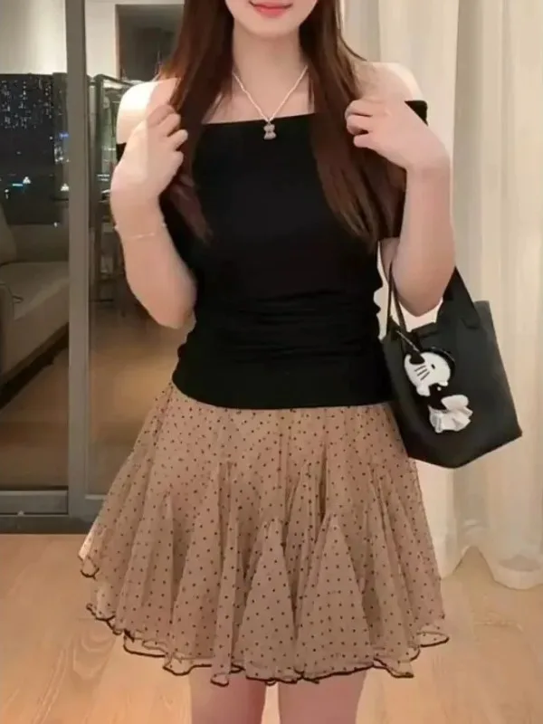 Unique Large Size Polka Dot Half Skirt in Coffee Color Slimming Style Korean Fashion High Waist A-Line Skirt for Girls
Unique Large Size Polka Dot Half Skirt in Coffee Color Slimming Style Korean Fashion High Waist A-Line Skirt for Girls