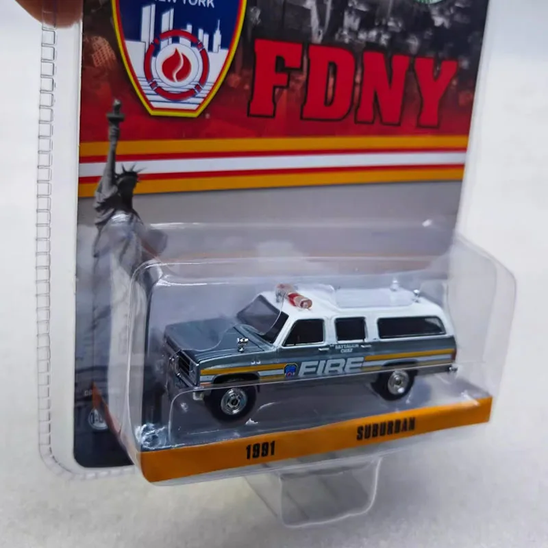 Литой под давлением Greenlight, масштаб 1:64, 1991, пригородный лак, сплав, имитация модели автомобиля, статическая коллекция, украшенные праздничные подарки, игрушки
Литой под давлением Greenlight, масштаб 1:64, 1991, пригородный лак, сплав, имитация модели автомобиля, статическая коллекция, украшенные праздничные подарки, игрушки