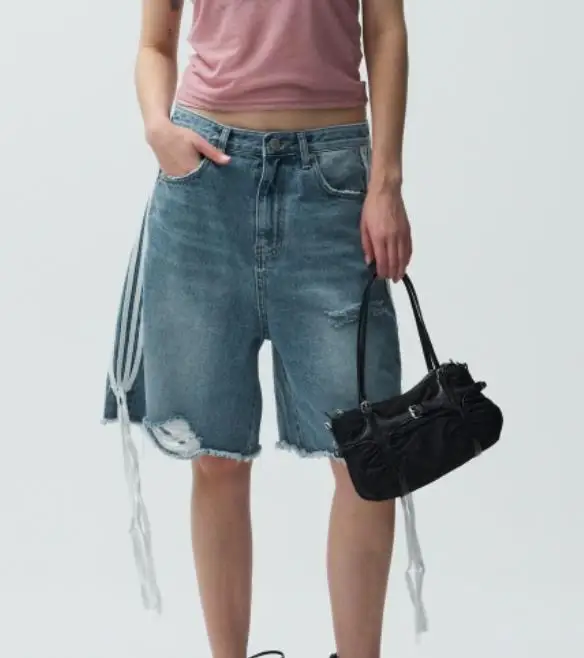 Women Casual Ripped Raw Hem Tie up Side Denim Short Pants Summer Jean Shorts for Vacation Beach Club Streetwear
Women Casual Ripped Raw Hem Tie up Side Denim Short Pants Summer Jean Shorts for Vacation Beach Club Streetwear