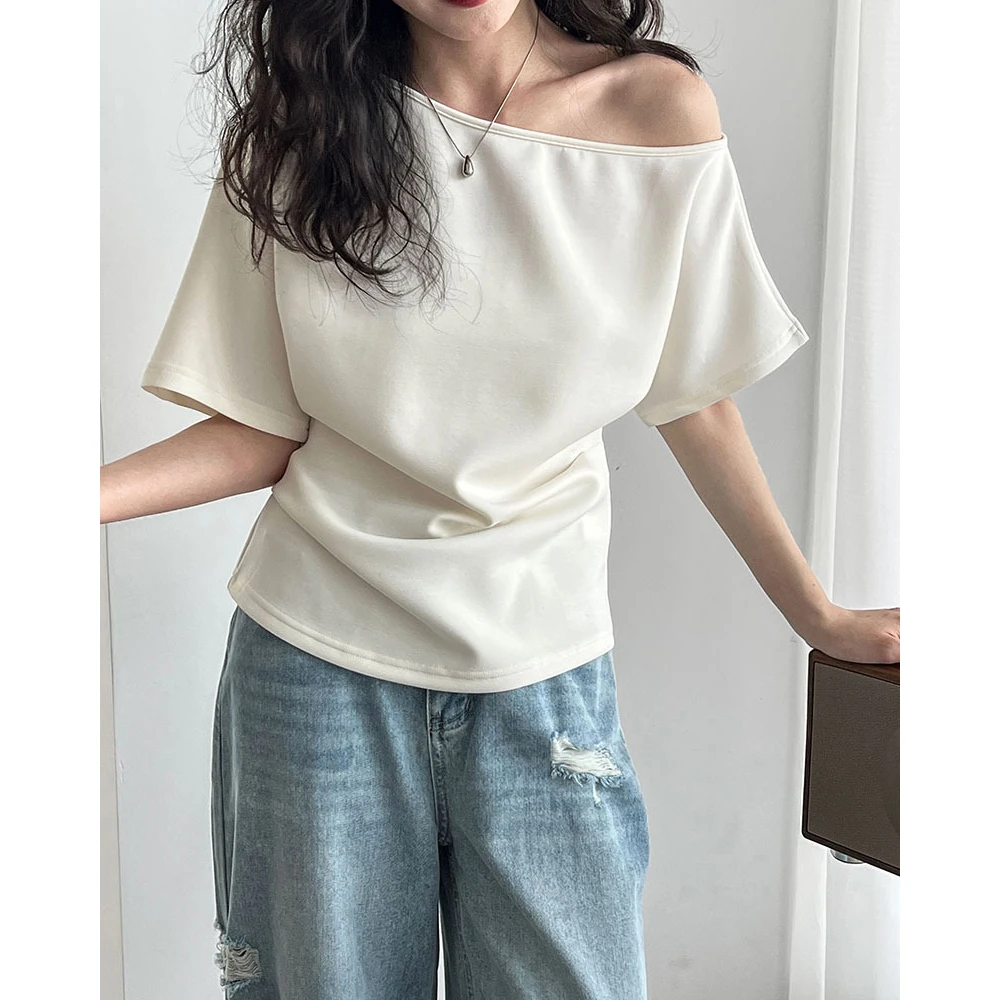 Women Summer Sexy One Shoulder T Shirts Batwing Sleeve Loose Style Blouses Fashion Women Elegant Gray Tops Shirts
Women Summer Sexy One Shoulder T Shirts Batwing Sleeve Loose Style Blouses Fashion Women Elegant Gray Tops Shirts