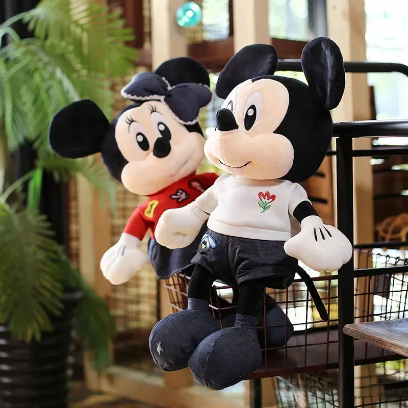 Disney Микки Маус Минни плюшевая игрушка мультяшная подушка пара модель мультфильм аниме мягкая кукла детские подарки на день рождения и Рождество
Disney Микки Маус Минни плюшевая игрушка мультяшная подушка пара модель мультфильм аниме мягкая кукла детские подарки на день рождения и Рождество
