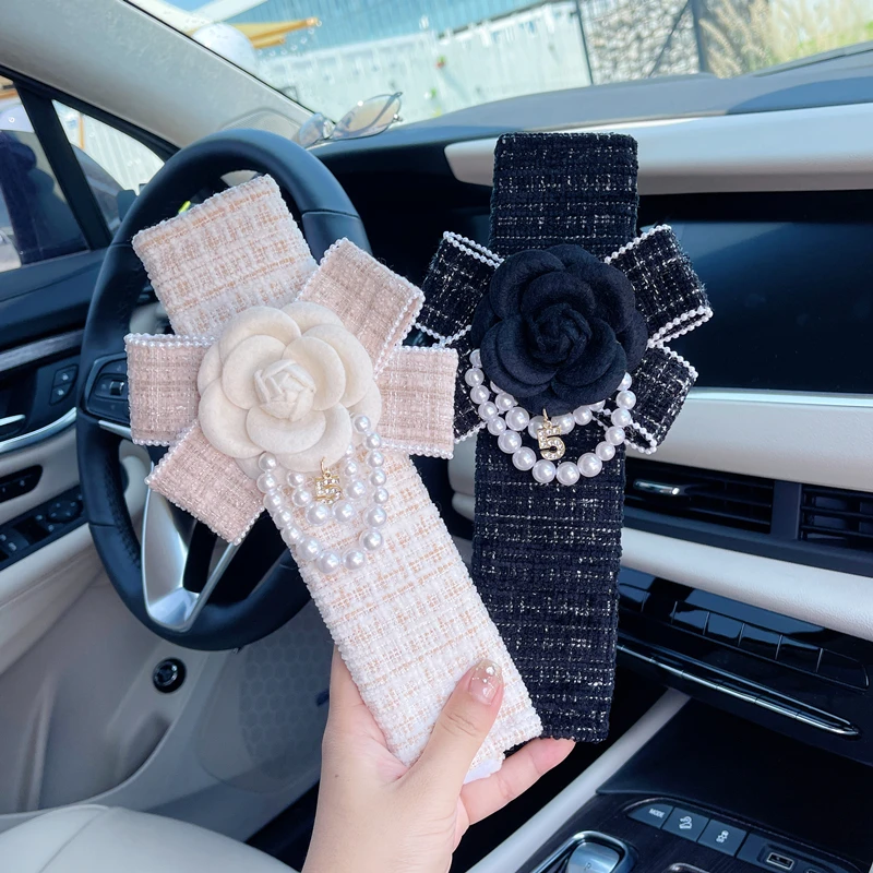 High Luxury Car Seat Belt Cover Car Small Fragrant Bow Protective Cover Cute Cartoon Car Shoulder Cover
High Luxury Car Seat Belt Cover Car Small Fragrant Bow Protective Cover Cute Cartoon Car Shoulder Cover