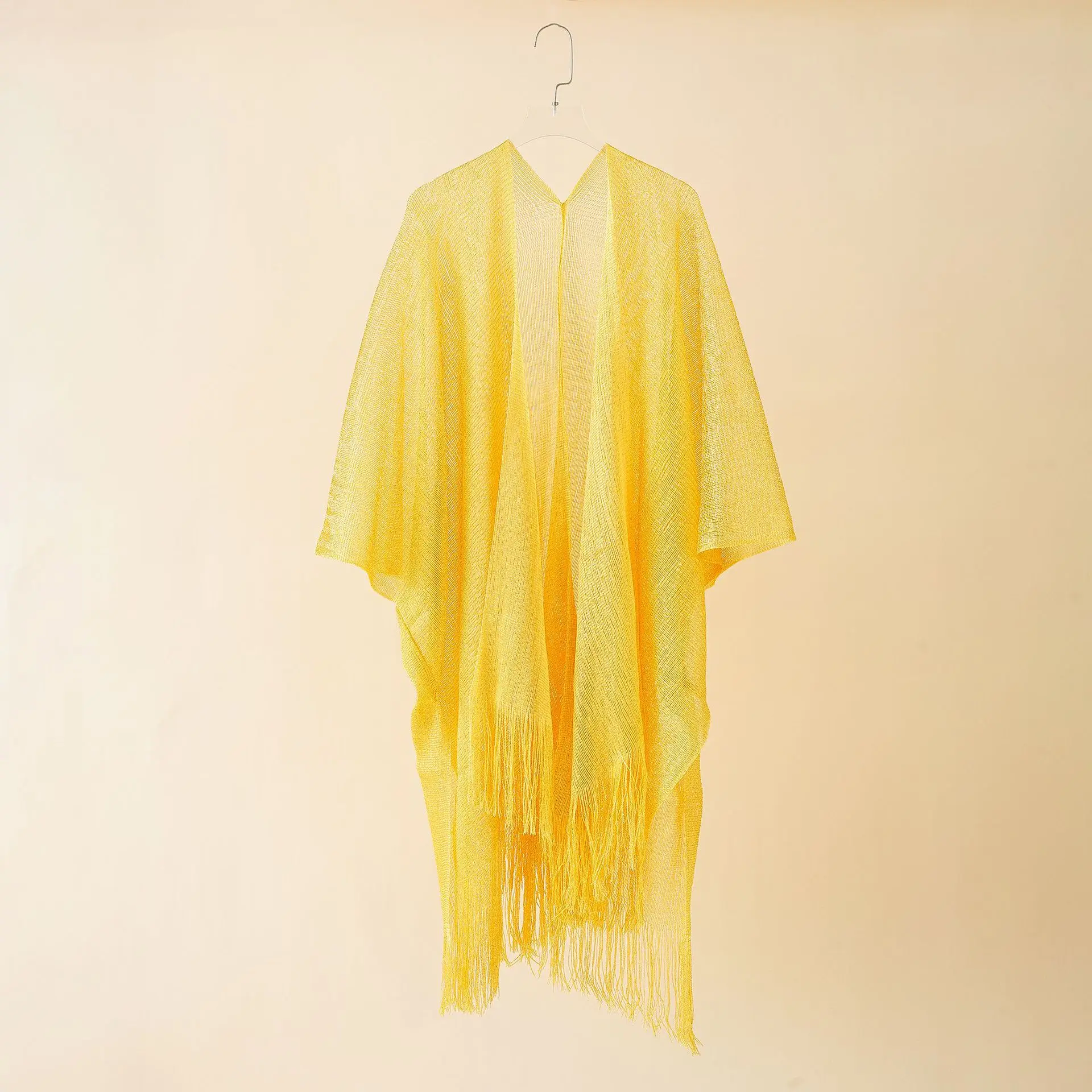 2022 Summer Golden Silk Thread Ventilation Beach Women Shawl Sunscreen Sunshade Cardigan Cloak Lady Coat Poncho Capes Yellow
2022 Summer Golden Silk Thread Ventilation Beach Women Shawl Sunscreen Sunshade Cardigan Cloak Lady Coat Poncho Capes Yellow