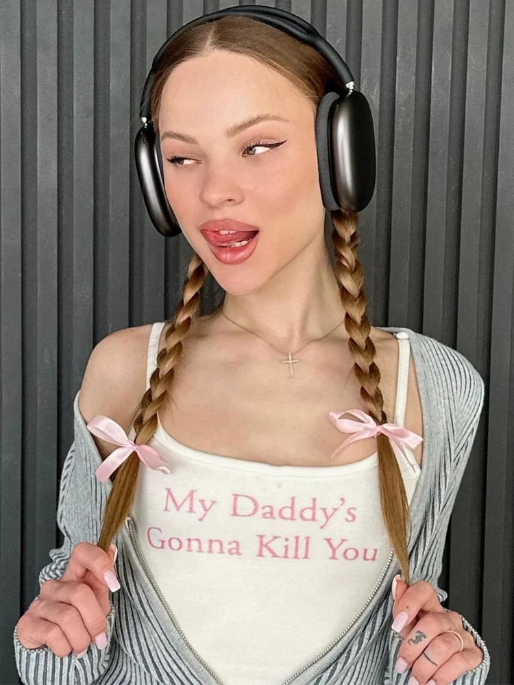 European and American street Y2K trend spicy girl pure desire street cute Y2K versatile women's spicy girl suspender
European and American street Y2K trend spicy girl pure desire street cute Y2K versatile women's spicy girl suspender