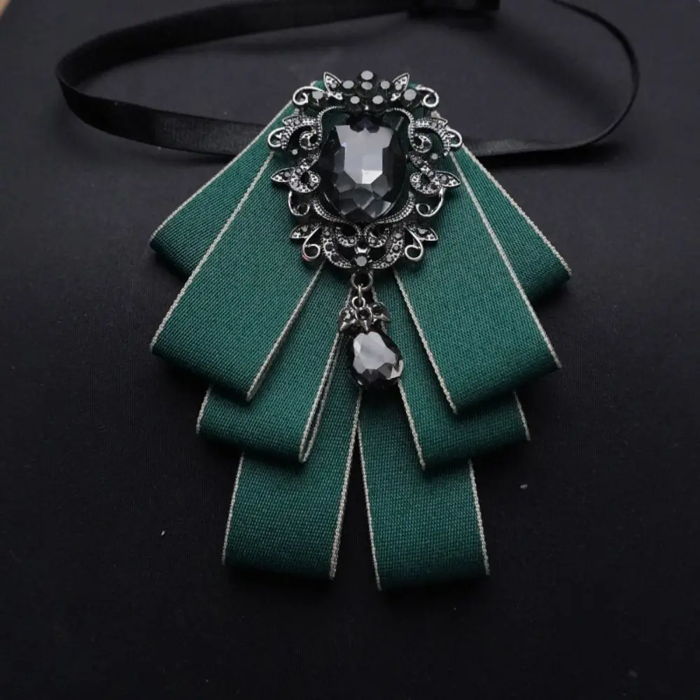 Brooch Accessories Polyester Bowtie Crystal Fabric Neck Decoration Diamond Bow Tie Blouse Decoration
Brooch Accessories Polyester Bowtie Crystal Fabric Neck Decoration Diamond Bow Tie Blouse Decoration
