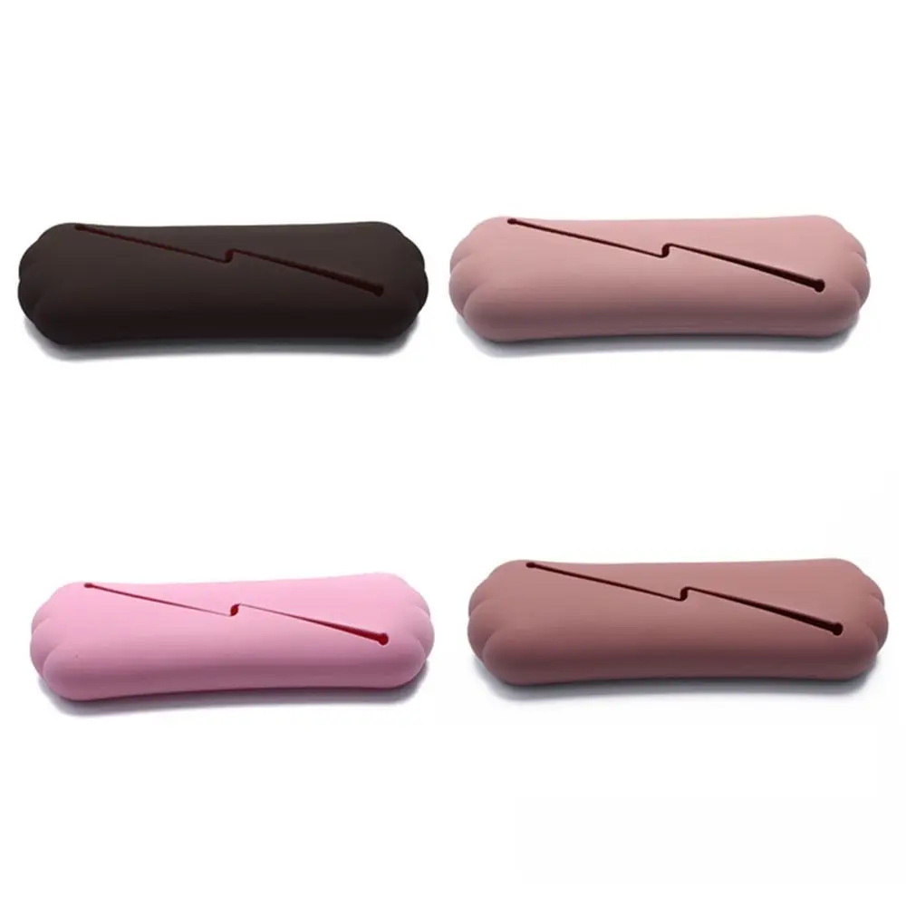 Silicone Makeup Brush Holder Waterproof Portable Makeup Bag Soft Dustproof Cosmetic Brushes Pouch for Woman
Silicone Makeup Brush Holder Waterproof Portable Makeup Bag Soft Dustproof Cosmetic Brushes Pouch for Woman
