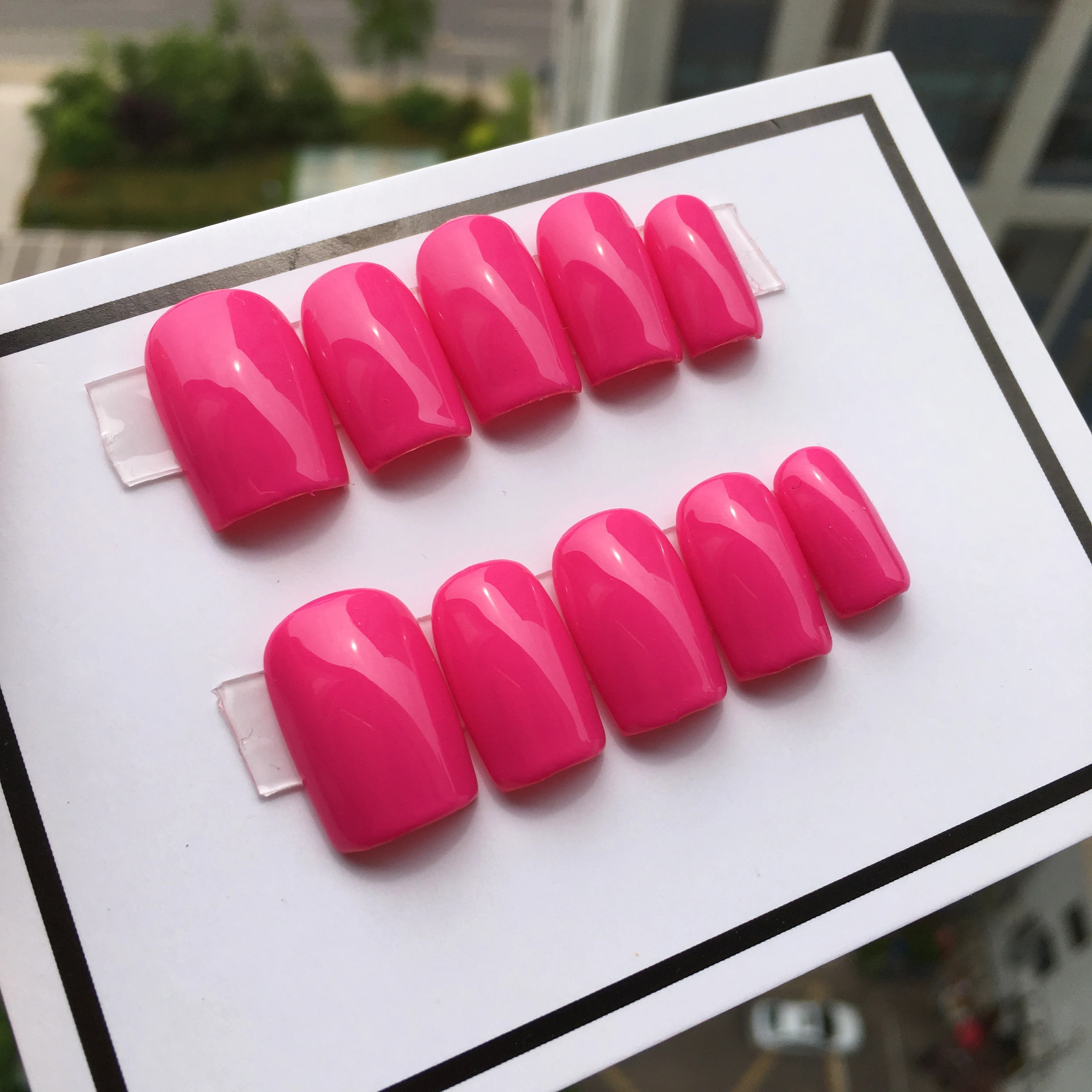 China Supply Luxury Customizable designed 10pcs full covered Press On Nails 100% acrylic press on Nails
China Supply Luxury Customizable designed 10pcs full covered Press On Nails 100% acrylic press on Nails