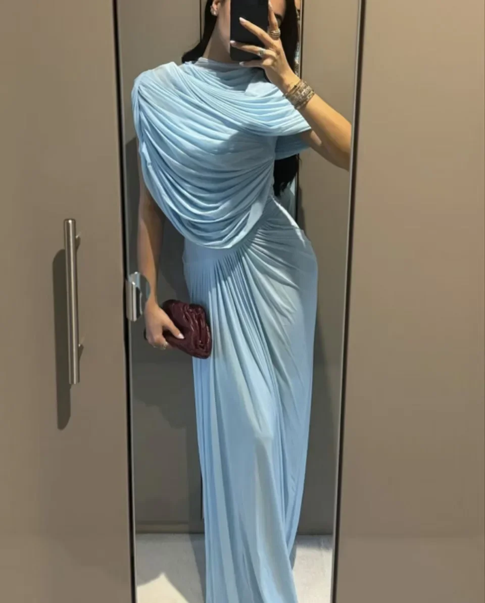 BluWin Irregular Shawl Blue Pleated Long Dress Women Fashion Slim Vestidos 2025 Lady High Street Elegant Club Party Long Dresses
BluWin Irregular Shawl Blue Pleated Long Dress Women Fashion Slim Vestidos 2025 Lady High Street Elegant Club Party Long Dresses