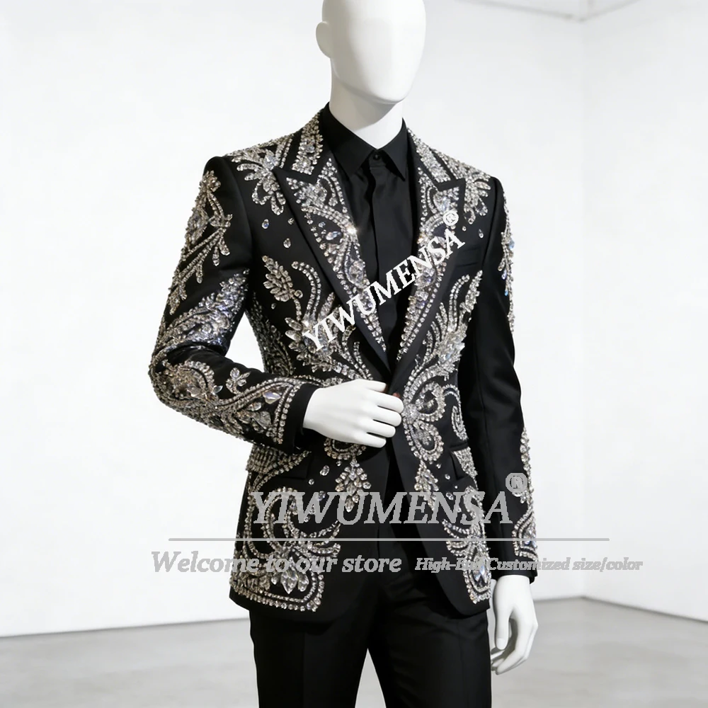 Luxury Diamond Beaded Men Suit Attire 2 Pieces Groom Male Party Blazers Wedding Slim Fit Customized Rhinestones Prom Tuxedos
Luxury Diamond Beaded Men Suit Attire 2 Pieces Groom Male Party Blazers Wedding Slim Fit Customized Rhinestones Prom Tuxedos