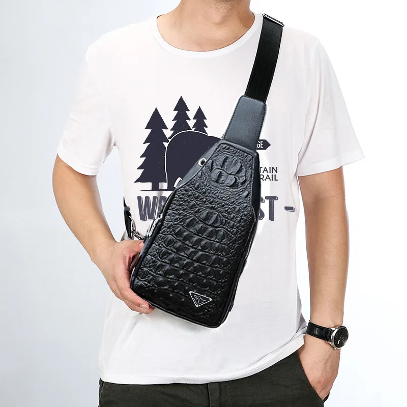 Crocodile pattern men's crossbody bag, single-shoulder multi-functional large-capacity single-shoulder business chest bag
Crocodile pattern men's crossbody bag, single-shoulder multi-functional large-capacity single-shoulder business chest bag