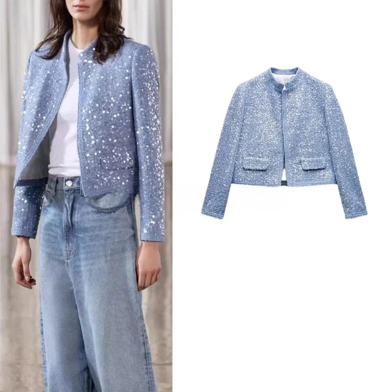 Новая осенне-зимняя женская укороченная куртка с круглым вырезом, длинными рукавами, декорированная бусинами, прямого кроя, из полиэстера.
Новая осенне-зимняя женская укороченная куртка с круглым вырезом, длинными рукавами, декорированная бусинами, прямого кроя, из полиэстера.