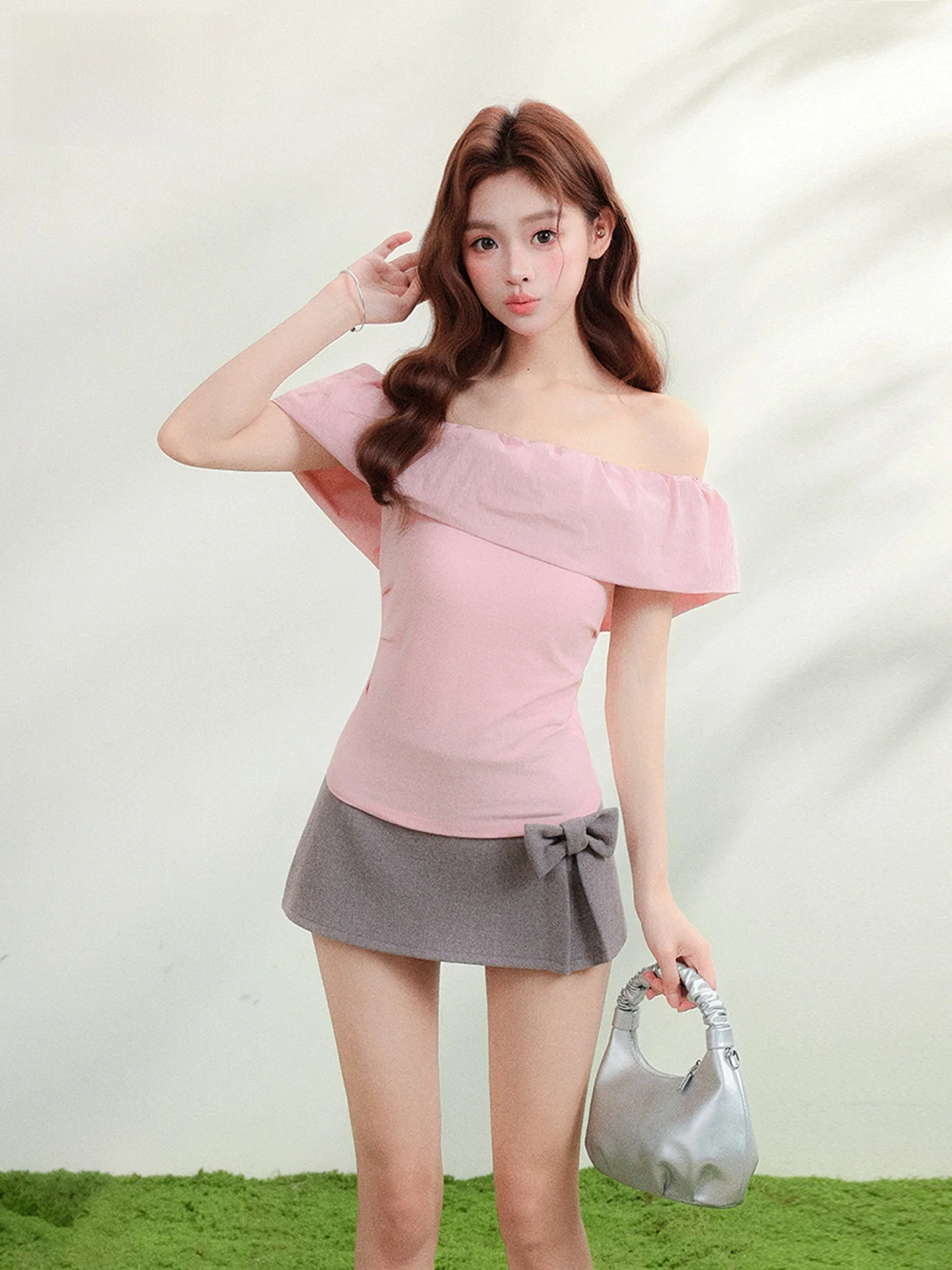 Pink Sweet Style One-Shoulder Short-Sleeve T-Shirt Women's New 2026 Summer Shoulder Exposure Lace Design Sensation Top Trendy
Pink Sweet Style One-Shoulder Short-Sleeve T-Shirt Women's New 2026 Summer Shoulder Exposure Lace Design Sensation Top Trendy