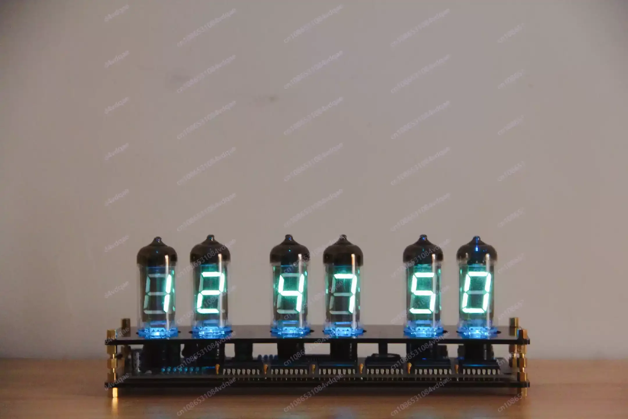 Часы Wishcolor IV11 VFD, люминесцентные часы Nixie Tube, 6 цветов, световой дисплей, время, дата, температура
Часы Wishcolor IV11 VFD, люминесцентные часы Nixie Tube, 6 цветов, световой дисплей, время, дата, температура