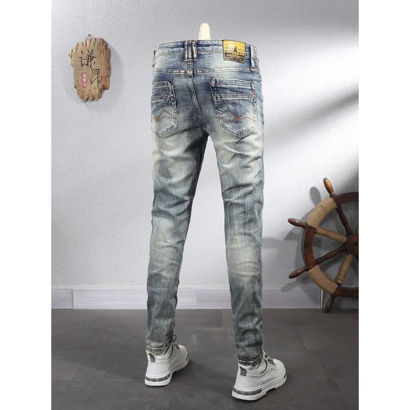 Autumn and winter new retro nostalgic elastic trend jeans men with plush warm street pants
Autumn and winter new retro nostalgic elastic trend jeans men with plush warm street pants