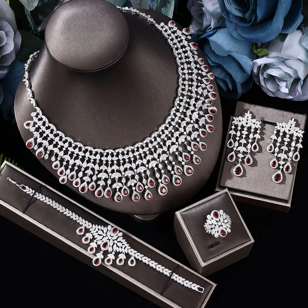 Women's fashion banquet party alloy choke necklace bracelet ring earring set women's jewelry simple and elegant
Women's fashion banquet party alloy choke necklace bracelet ring earring set women's jewelry simple and elegant