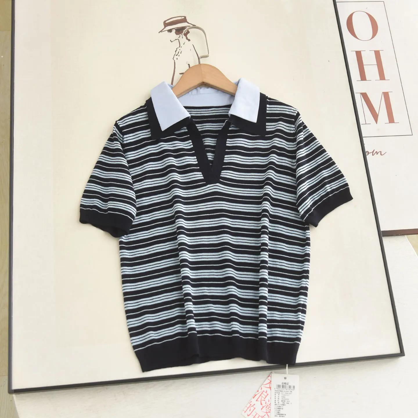 2026 Summer New Style System Stripe Knit Shirt Short Sleeve Turn-down Collar Color Block Slimming Versatile Women's Top
2026 Summer New Style System Stripe Knit Shirt Short Sleeve Turn-down Collar Color Block Slimming Versatile Women's Top