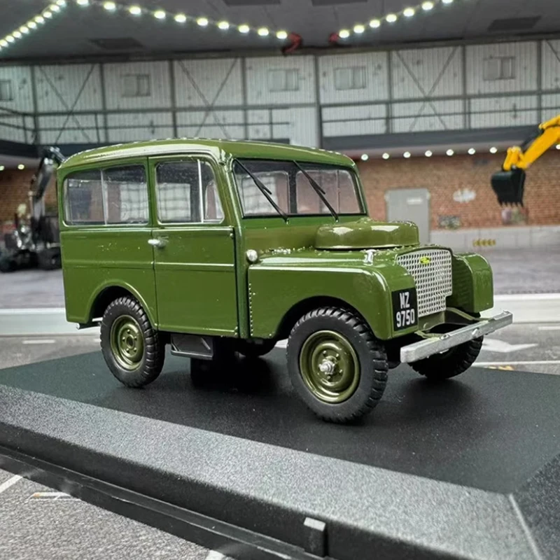 OXFORD 1:43 Land Rover Jeep Car Army green SUV Off-road Vehicle Alloy Car Model Static Collection Decorated Holiday Gifts Toys
OXFORD 1:43 Land Rover Jeep Car Army green SUV Off-road Vehicle Alloy Car Model Static Collection Decorated Holiday Gifts Toys