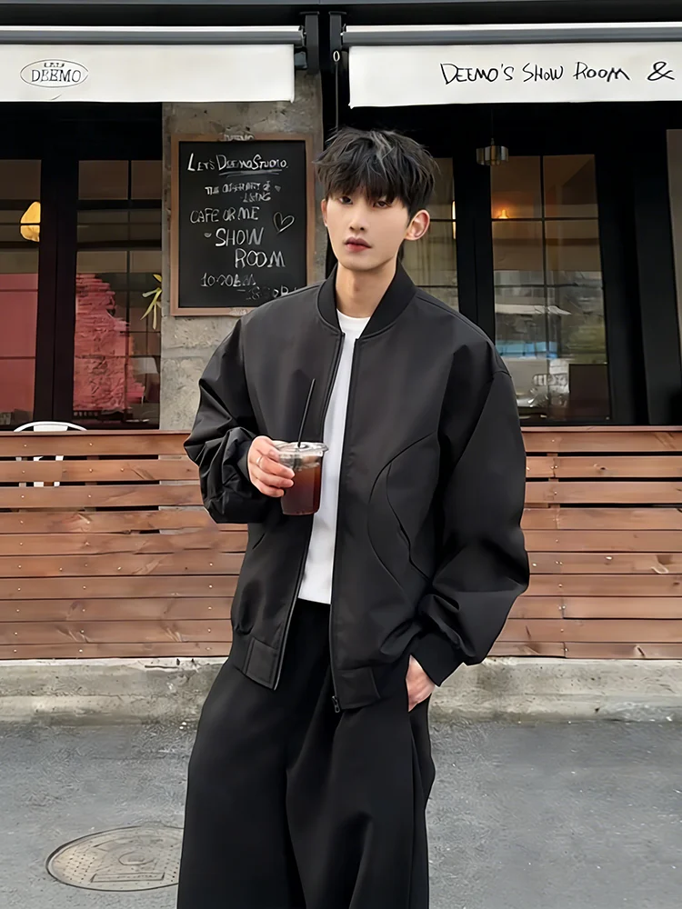 Мужская демисезонная куртка-бомбер в стиле американского пилота, высококачественная, стильная, с защитой от влаги, для активного отдыха
Мужская демисезонная куртка-бомбер в стиле американского пилота, высококачественная, стильная, с защитой от влаги, для активного отдыха