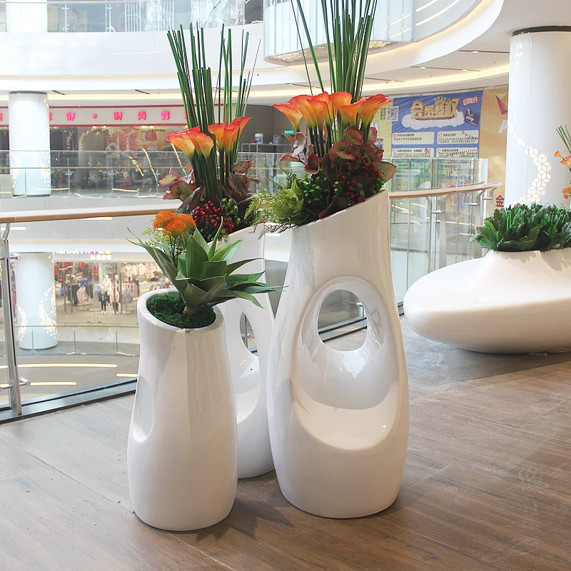 *Planter Customization Fiberglass Flower Pots Indoor Outdoor Decor Shopping Mall Artificial Flower Pots Sets Plaza Use
*Planter Customization Fiberglass Flower Pots Indoor Outdoor Decor Shopping Mall Artificial Flower Pots Sets Plaza Use