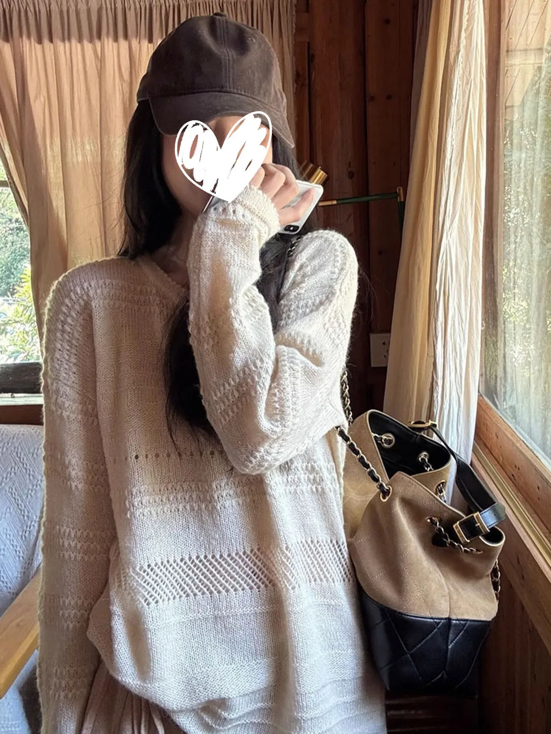 Fashionable Hollow out Long Sleeve Knitted Top Women's Loose Casual Versatile Loose Fit round Neck Pullover Soft Fabric
Fashionable Hollow out Long Sleeve Knitted Top Women's Loose Casual Versatile Loose Fit round Neck Pullover Soft Fabric