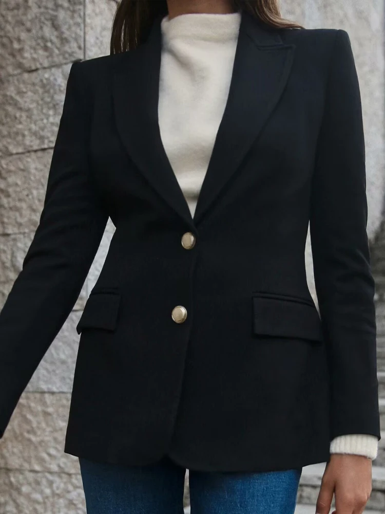 Women's 2024 Winter European and American Style Button-Down Slim Fit Long Sleeve Lapel Suit Jacket
Women's 2024 Winter European and American Style Button-Down Slim Fit Long Sleeve Lapel Suit Jacket