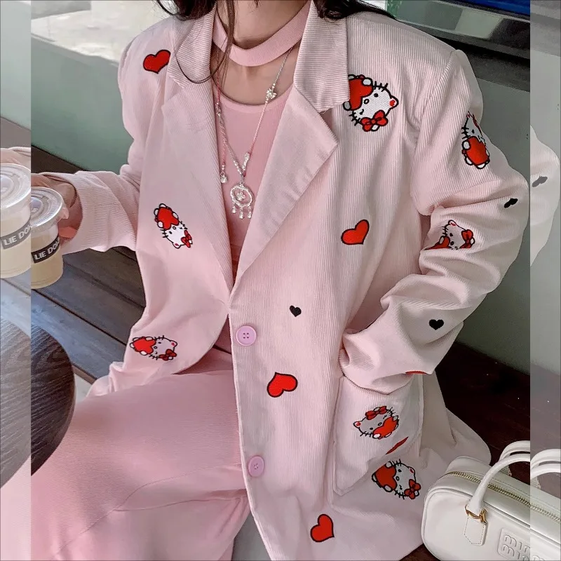 Kawaii HelloKitty Suit Coat Y2K Women Sanrio Anime Kt Cartoon Spring Winter Cotton Top Loose Sweet Fashion Design Upscale Jacket 
Kawaii HelloKitty Suit Coat Y2K Women Sanrio Anime Kt Cartoon Spring Winter Cotton Top Loose Sweet Fashion Design Upscale Jacket