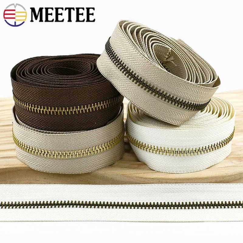 5/10/20M Meetee 5# Metal Zipper Tape By Meter for Sewing Bag Garment Closure Zip Jacket Decor Zippers Repair Kit DIY Accessories
5/10/20M Meetee 5# Metal Zipper Tape By Meter for Sewing Bag Garment Closure Zip Jacket Decor Zippers Repair Kit DIY Accessories