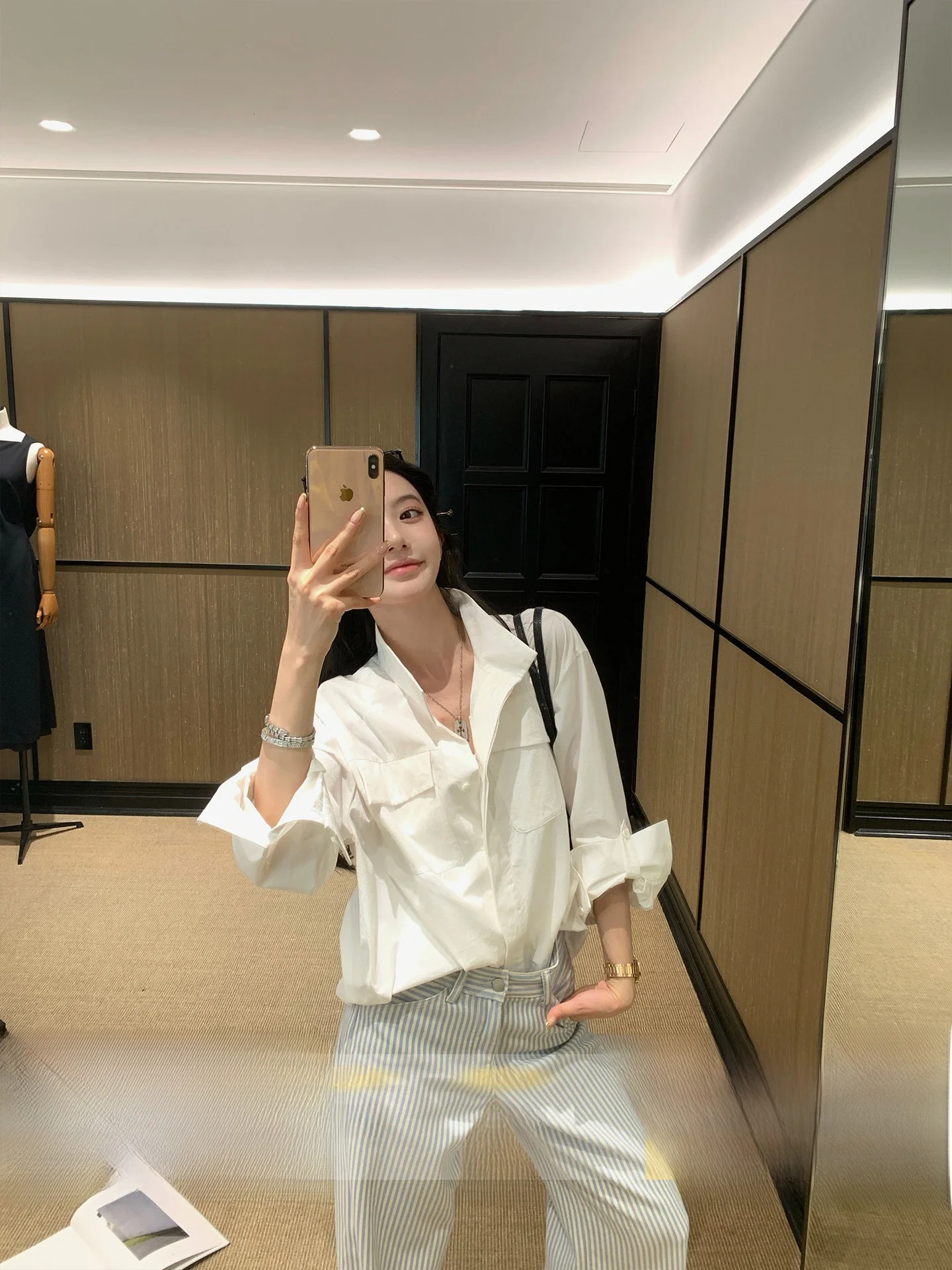 Long Sleeve Cotton Shirt Women's Loose Fit Casual Style Turn-down Collar Comfortable Wear Pressure-free Sensation
Long Sleeve Cotton Shirt Women's Loose Fit Casual Style Turn-down Collar Comfortable Wear Pressure-free Sensation