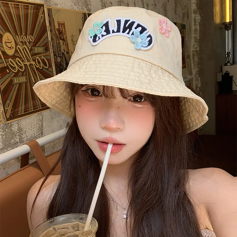 2025 New Flower Alphabet Cloth Embroidery Design Bucket Hat Summer Sweet and Cute Outdoor Shading Thin Bob Cap for Women's
2025 New Flower Alphabet Cloth Embroidery Design Bucket Hat Summer Sweet and Cute Outdoor Shading Thin Bob Cap for Women's