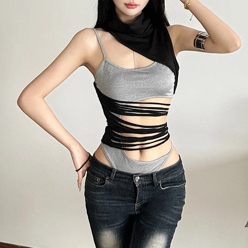 2025 Spring/Summer New Women's High Neck Design Irregular Sleeveless Tank Top Versatile Hot Girl Hollow Sexy Jumpsuit
2025 Spring/Summer New Women's High Neck Design Irregular Sleeveless Tank Top Versatile Hot Girl Hollow Sexy Jumpsuit