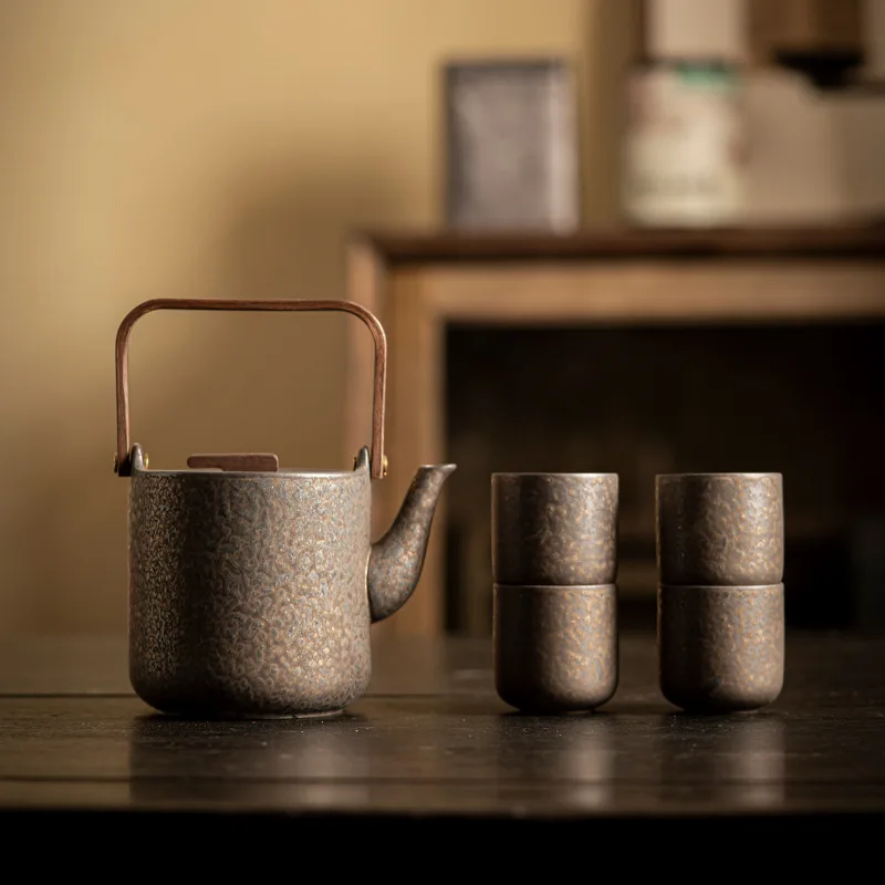 Ceramic Gilded Iron Glazed Beam Pot Tea Cup Tea Set Retro Tea Maker Japanese Cup Pot
Ceramic Gilded Iron Glazed Beam Pot Tea Cup Tea Set Retro Tea Maker Japanese Cup Pot