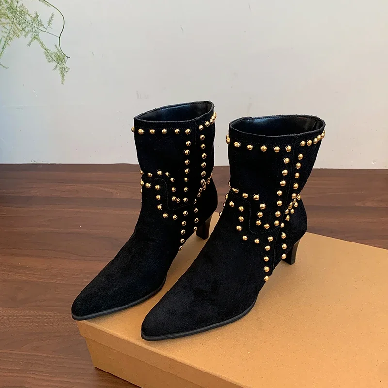 Cow Suede Mid-calf Modern Boots Square Heel Mid Heel 2025 Fashion Ladies Shoes Pointed Toe Solid Rivet Ethnic Women's Boots
Cow Suede Mid-calf Modern Boots Square Heel Mid Heel 2025 Fashion Ladies Shoes Pointed Toe Solid Rivet Ethnic Women's Boots