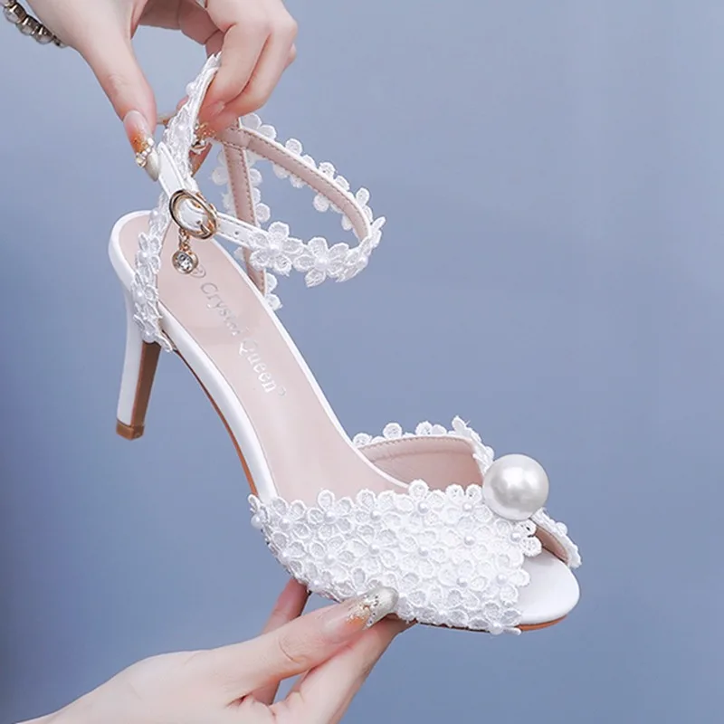Summer Luxury Pearl Peep toe Thick Heeled Women Gladiator Sandals Fashion Beaded High heels Wedding Banquet Prom Shoes Sandalias
Summer Luxury Pearl Peep toe Thick Heeled Women Gladiator Sandals Fashion Beaded High heels Wedding Banquet Prom Shoes Sandalias