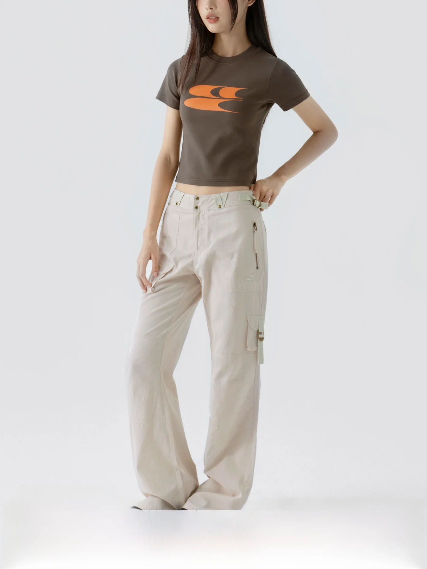 Low Waist American Sle Workwear Pants High Rise Bell Bot in Beige Color by Crnenter Spring 2024 Loose Fit Casual Tr...
Low Waist American Sle Workwear Pants High Rise Bell Bot in Beige Color by Crnenter Spring 2024 Loose Fit Casual Tr...