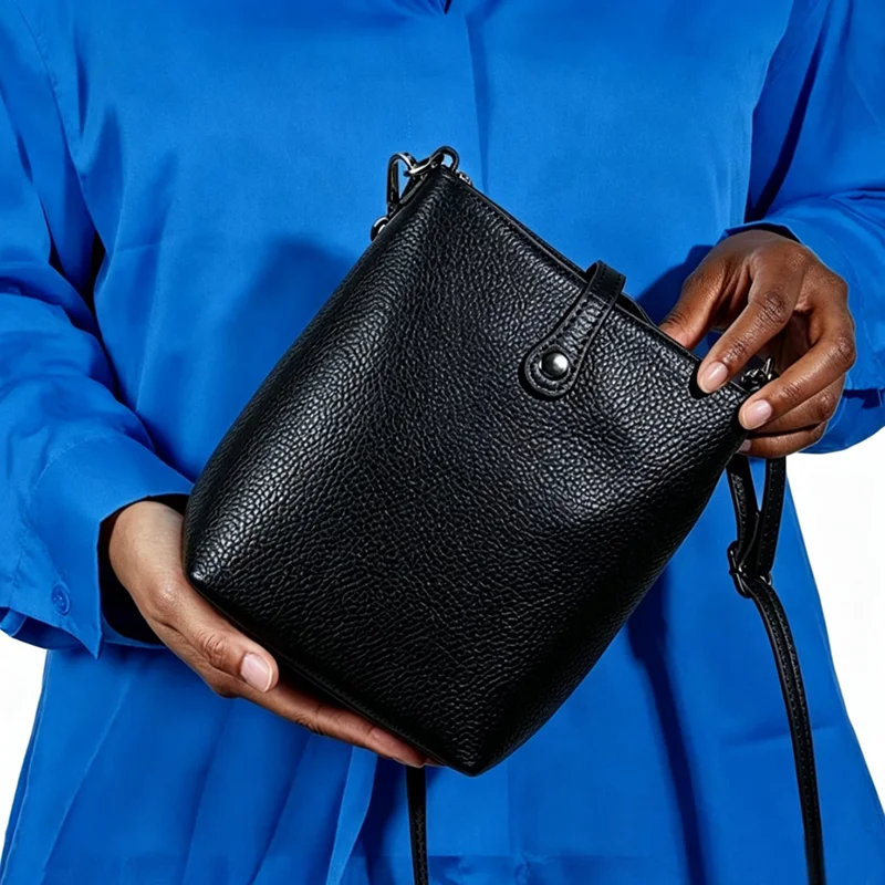 Real Leather Woman Small Bucket Handbag,Soft Leather Shoulder Bags,Summer Travel Purse,Daily Bag for Women,Phone Bags 2026 New
Real Leather Woman Small Bucket Handbag,Soft Leather Shoulder Bags,Summer Travel Purse,Daily Bag for Women,Phone Bags 2026 New