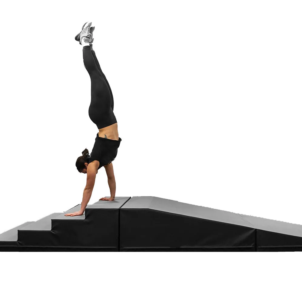 Поручень прогулочная рампа со лестницей фитнес
Поручень прогулочная рампа со лестницей фитнес