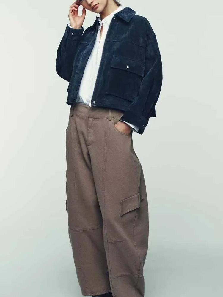 European and American style winter new arrivals fashionable and trendy simple women's loose faux leather bomber jacket
European and American style winter new arrivals fashionable and trendy simple women's loose faux leather bomber jacket