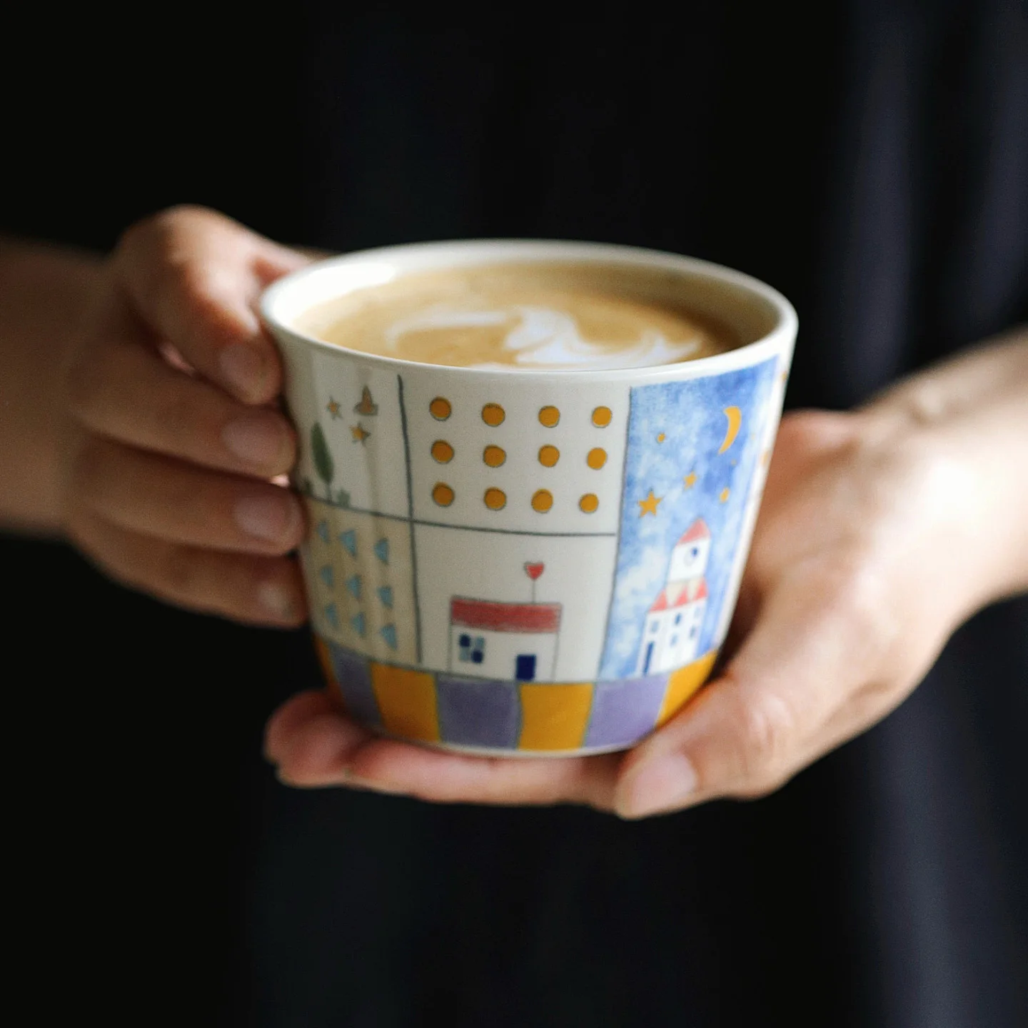 Милый мультяшный европейский портативный мини-стаканчик Zeteng для дома: набор для кофе, молока, концентрированного латте, чая, из материала Cerc, без крышки
Милый мультяшный европейский портативный мини-стаканчик Zeteng для дома: набор для кофе, молока, концентрированного латте, чая, из материала Cerc, без крышки