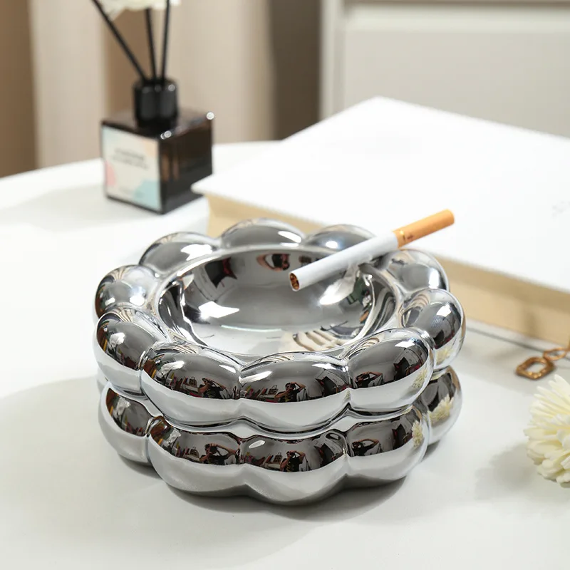 Creative Light Luxury Bubble Cotton Candy Ceramic Ashtray Decoration Living Room Tea Table Ashtray Decoration
Creative Light Luxury Bubble Cotton Candy Ceramic Ashtray Decoration Living Room Tea Table Ashtray Decoration