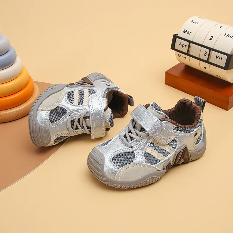 Children's Summer Sneakers Boys Girls Soft Sole Non-slip Casual Mesh Breathable Running Shoes 2026 New Baby Kids Sports Shoes
Children's Summer Sneakers Boys Girls Soft Sole Non-slip Casual Mesh Breathable Running Shoes 2026 New Baby Kids Sports Shoes