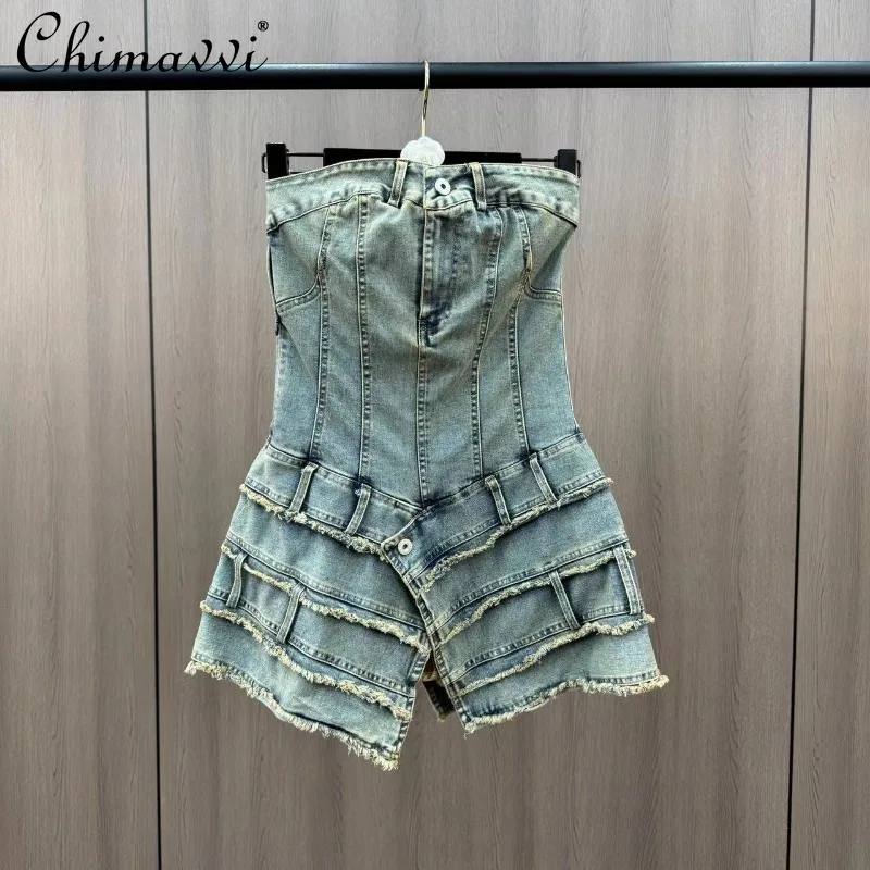 2025 Spring and Summer New Retro American Hot Splicing Waist A Line Tube Top Denim Dress For Women
2025 Spring and Summer New Retro American Hot Splicing Waist A Line Tube Top Denim Dress For Women