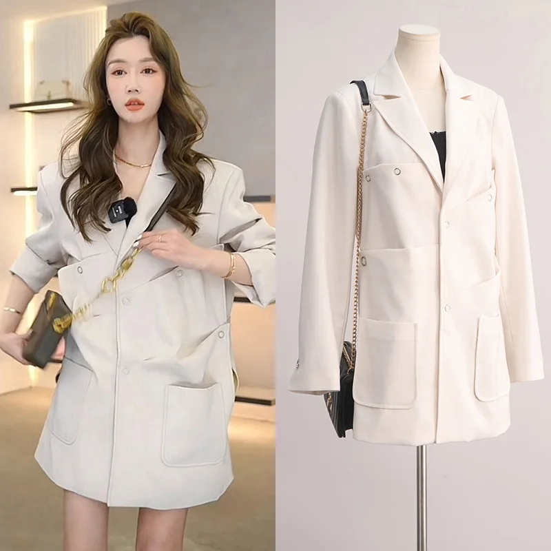 SuperAen Fashion High-end Loose Women's Blazer Jacket Korean Style Long Sleeve Pockets Jacket Coat
SuperAen Fashion High-end Loose Women's Blazer Jacket Korean Style Long Sleeve Pockets Jacket Coat