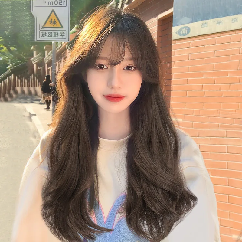 Synthetic Long Wavy Hair Wig Natural Full Head Women Cosplay Party Daily Wear Middle Length Wave Trendy 2025 Fashion Style
Synthetic Long Wavy Hair Wig Natural Full Head Women Cosplay Party Daily Wear Middle Length Wave Trendy 2025 Fashion Style