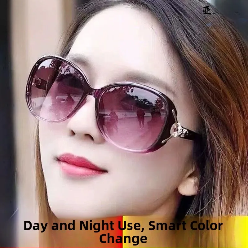 Ladies Luxury Polarized Sunglasses for Driving Fashion Large Frame UV Protection Sunscreen Slimming Effect Eye Protection
Ladies Luxury Polarized Sunglasses for Driving Fashion Large Frame UV Protection Sunscreen Slimming Effect Eye Protection