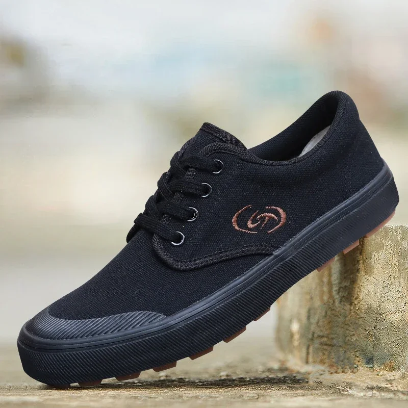 Уличная рабочая обувь для мужчин, нескользящая износостойкая мужская вулканизированная обувь, дышащая резиновая обувь с сеткой, мужские тренировочные кроссовки
Уличная рабочая обувь для мужчин, нескользящая износостойкая мужская вулканизированная обувь, дышащая резиновая обувь с сеткой, мужские тренировочные кроссовки