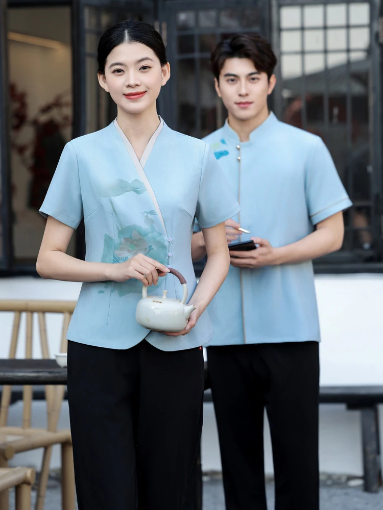 Chinese-style printinglogoShort-sleeved summer work uniform for catering and bakery dessert shop staff
Chinese-style printinglogoShort-sleeved summer work uniform for catering and bakery dessert shop staff
