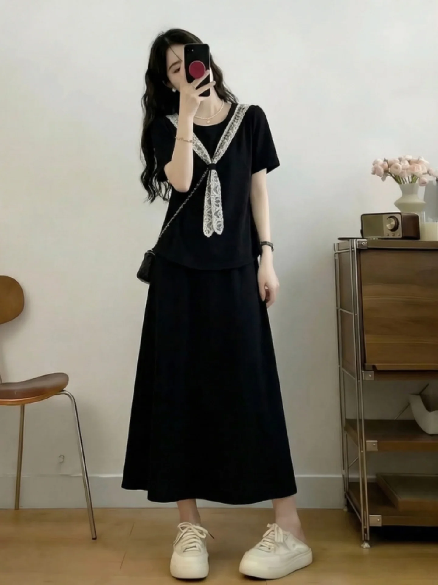 Lace Shoulder Casual Short Sleeve T-Shirt Dress Women Summer plus Size Pear Shaped Slimming Midi Skirt Two Piece Set round Neck
Lace Shoulder Casual Short Sleeve T-Shirt Dress Women Summer plus Size Pear Shaped Slimming Midi Skirt Two Piece Set round Neck