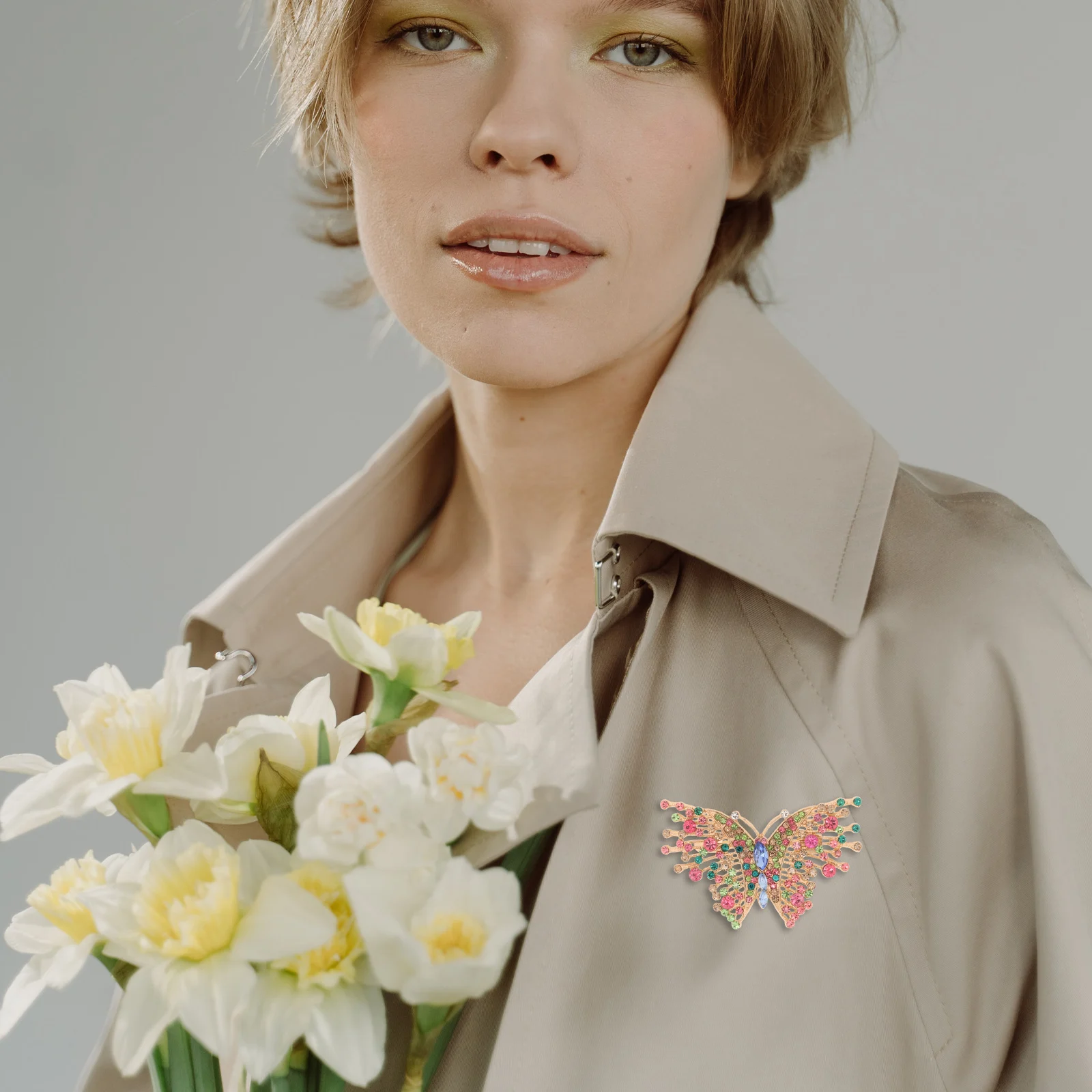 Butterfly Brooch Woman Fashion Accessories Zinc Alloy Extra Large Sparkly Lapel Pin Colorful Design Rhinestone Corsage Insect
Butterfly Brooch Woman Fashion Accessories Zinc Alloy Extra Large Sparkly Lapel Pin Colorful Design Rhinestone Corsage Insect