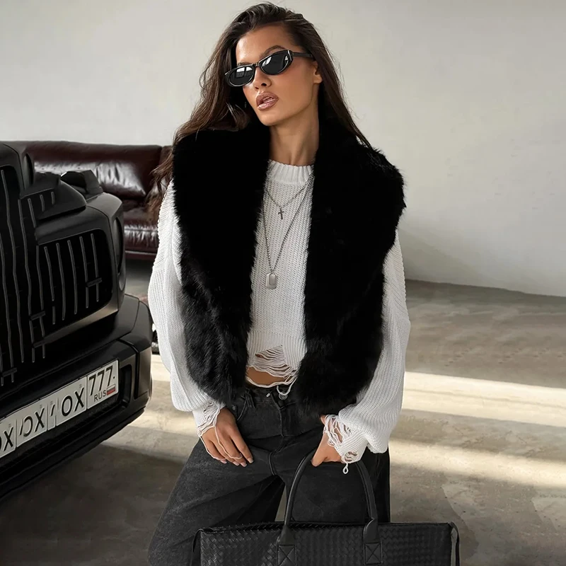 Tornova Luxury Turtleneck Faux Fur Vest Cardigan Women Loose Sleeveless Warm Furry Commuting Top Outwear Autumn Winter 2025 New
Tornova Luxury Turtleneck Faux Fur Vest Cardigan Women Loose Sleeveless Warm Furry Commuting Top Outwear Autumn Winter 2025 New